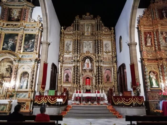 Kostel Ermita de San Juan a Iglesia de San Francisco v Puerto de la Cruz na Tenerife